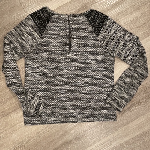 Banana Republic top! - Picture 2 of 5